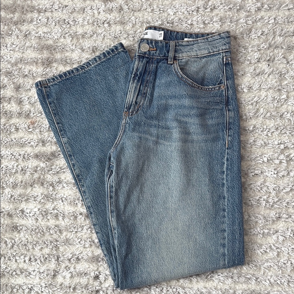 Garage High Rise Blue Jeans with Subtle Fading